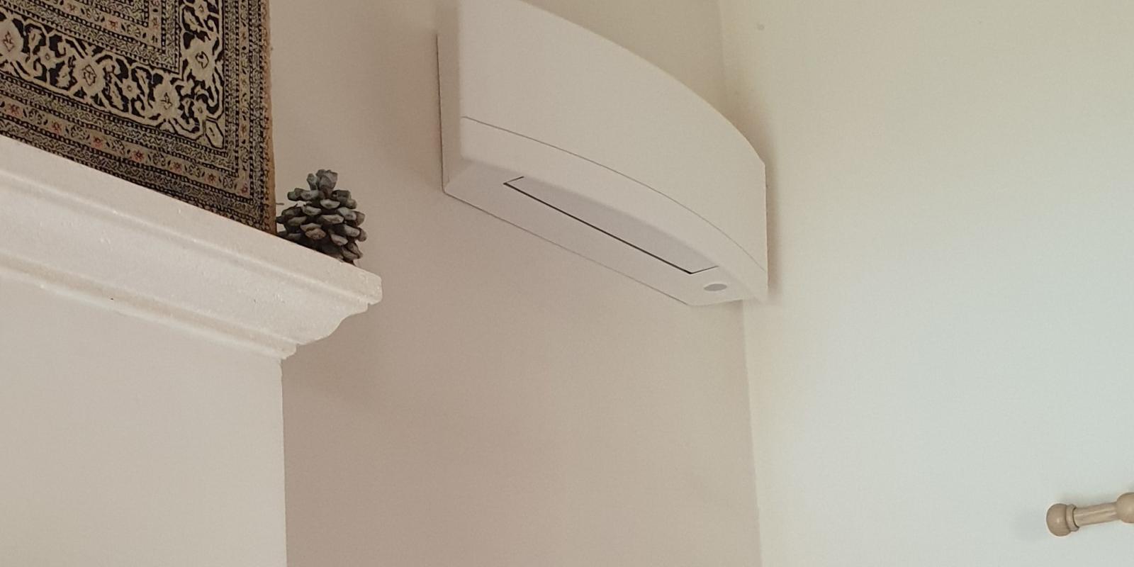 Bisplit Daikin Design Emura